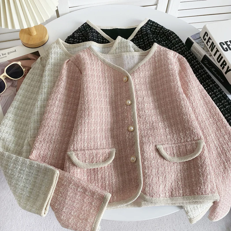 Autumn Winter New Style Women's Short Coat Pearl Button Long Sleeve Thick Tweed Sweet ShangFeng Style V-Neck Button up Jacket
Autumn Winter New Style Women's Short Coat Pearl Button Long Sleeve Thick Tweed Sweet ShangFeng Style V-Neck Button up Jacket