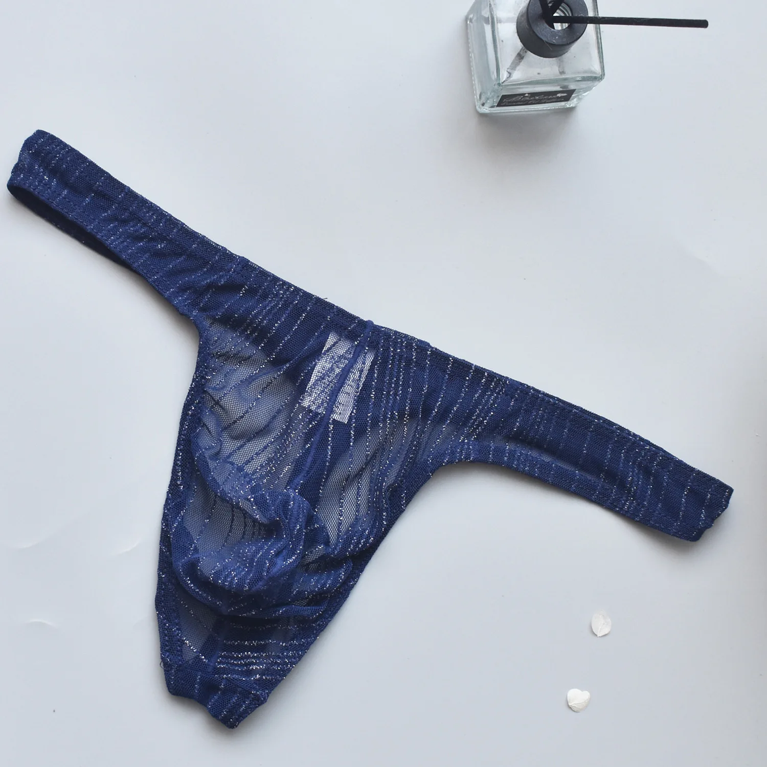 Men‘s Mesh Transparent Thongs Panties Sexy Ultra-thin Underwear For Men Low Waist See Through Erotic T-back Underpants G-string
Men‘s Mesh Transparent Thongs Panties Sexy Ultra-thin Underwear For Men Low Waist See Through Erotic T-back Underpants G-string