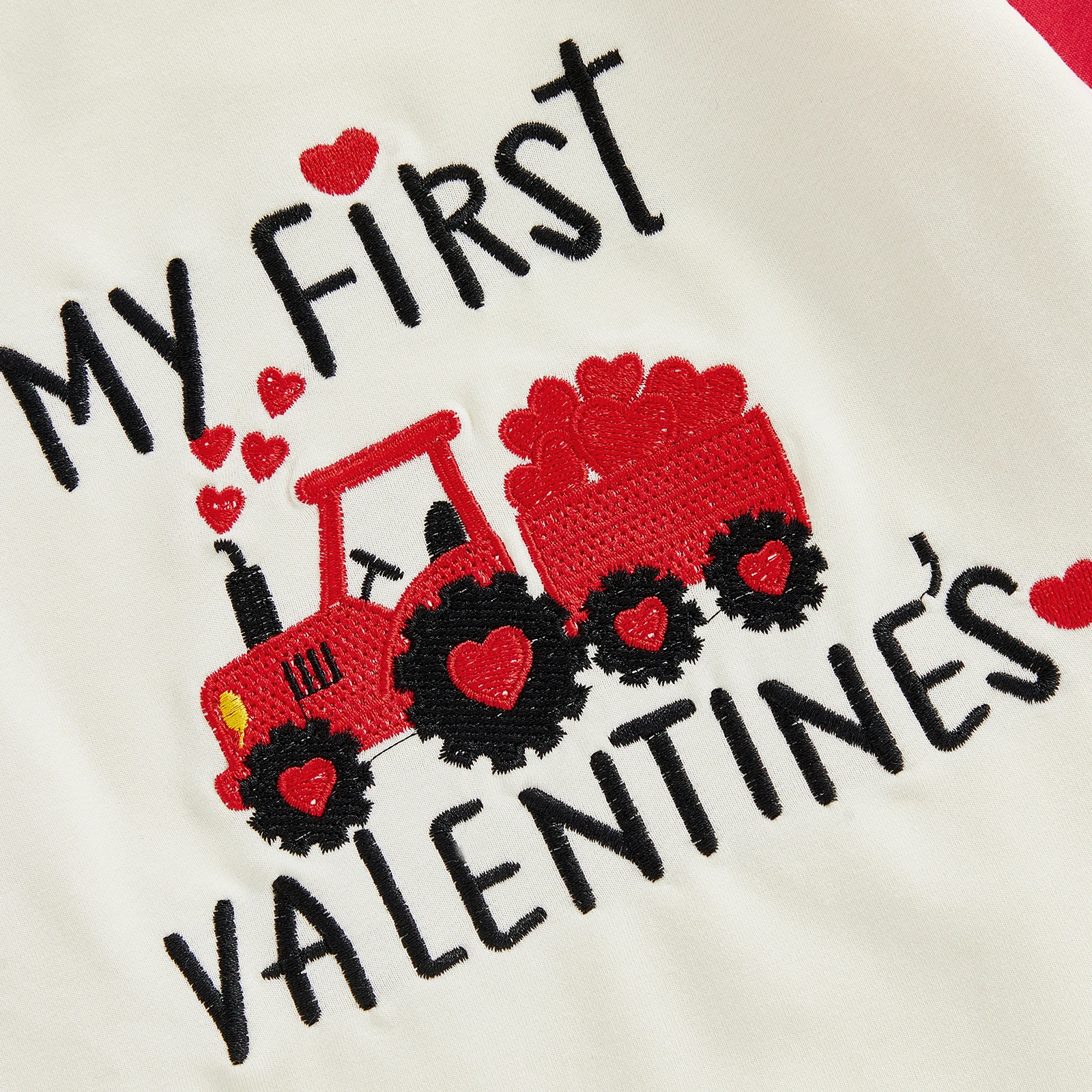 Комбинезон на день Святого Валентина для маленьких мальчиков, комбинезон с вышитыми буквами и круглым вырезом с длинными рукавами для новорожденных
Комбинезон на день Святого Валентина для маленьких мальчиков, комбинезон с вышитыми буквами и круглым вырезом с длинными рукавами для новорожденных