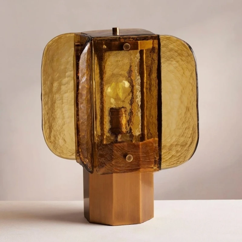 Vintage-style artistic desk lamp: Handmade glass amber desk lamp for bedroom, living room, study
Vintage-style artistic desk lamp: Handmade glass amber desk lamp for bedroom, living room, study
