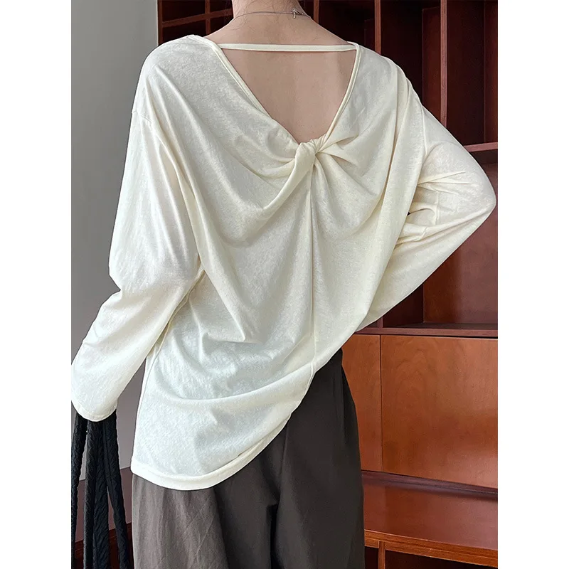SuperAen Korean Style Loose Top Hollow Out Bow Back 2024 Summer Top Long Sleeve T Shirts
SuperAen Korean Style Loose Top Hollow Out Bow Back 2024 Summer Top Long Sleeve T Shirts