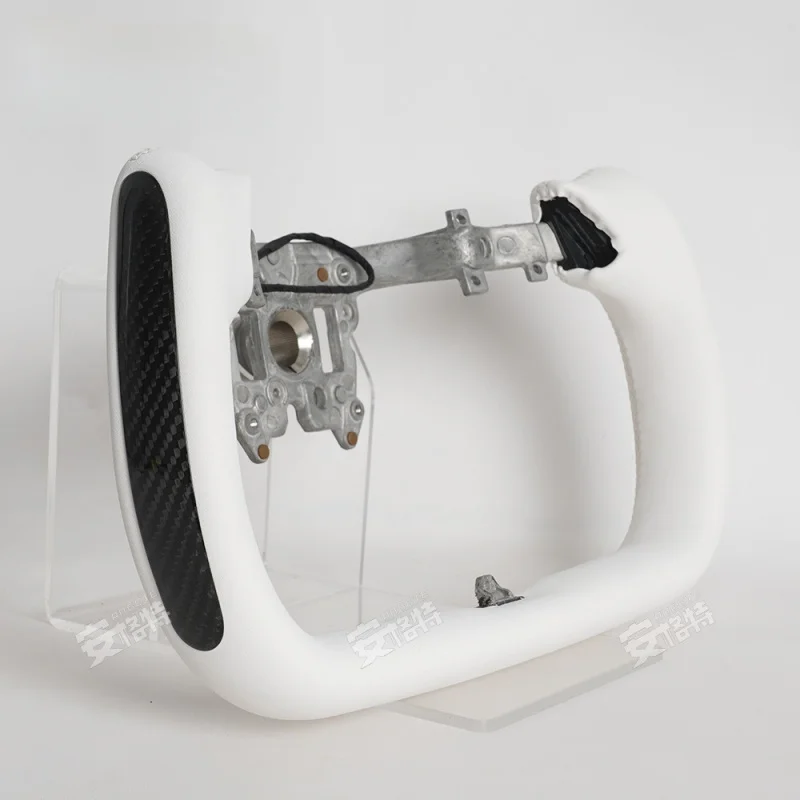 For Tesla Model 3 (2024 New Model) Yoke White Sport Carbon Fiber Steering Wheel (Heated Function)
For Tesla Model 3 (2024 New Model) Yoke White Sport Carbon Fiber Steering Wheel (Heated Function)