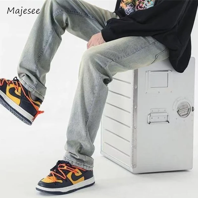 Jeans Men Chic Autumn New All-match Korean Style Harajuku Vintage Washed Distressed Denim Trousers High Street Fashion College
Jeans Men Chic Autumn New All-match Korean Style Harajuku Vintage Washed Distressed Denim Trousers High Street Fashion College