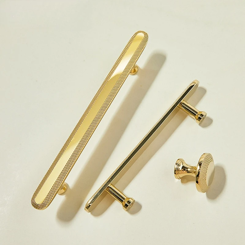 French Solid Brass Furniture Handles Fine Workmanship Handles for Wardrobe and Drawer Dresser Luxury Kitchen Cabinet Handles
French Solid Brass Furniture Handles Fine Workmanship Handles for Wardrobe and Drawer Dresser Luxury Kitchen Cabinet Handles