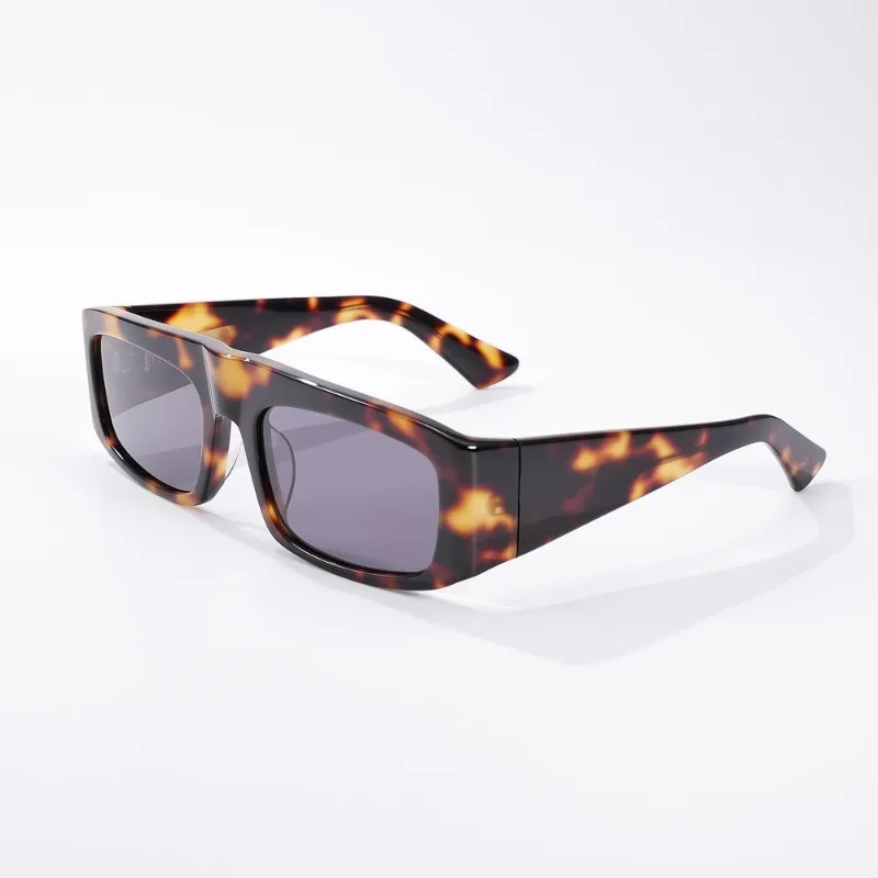 Luxury Brand Designer Sunglasses for Women Thick Acetate Handmade High Quality Glasses Personalized Outdoor Sports Men's Eyewear
Luxury Brand Designer Sunglasses for Women Thick Acetate Handmade High Quality Glasses Personalized Outdoor Sports Men's Eyewear