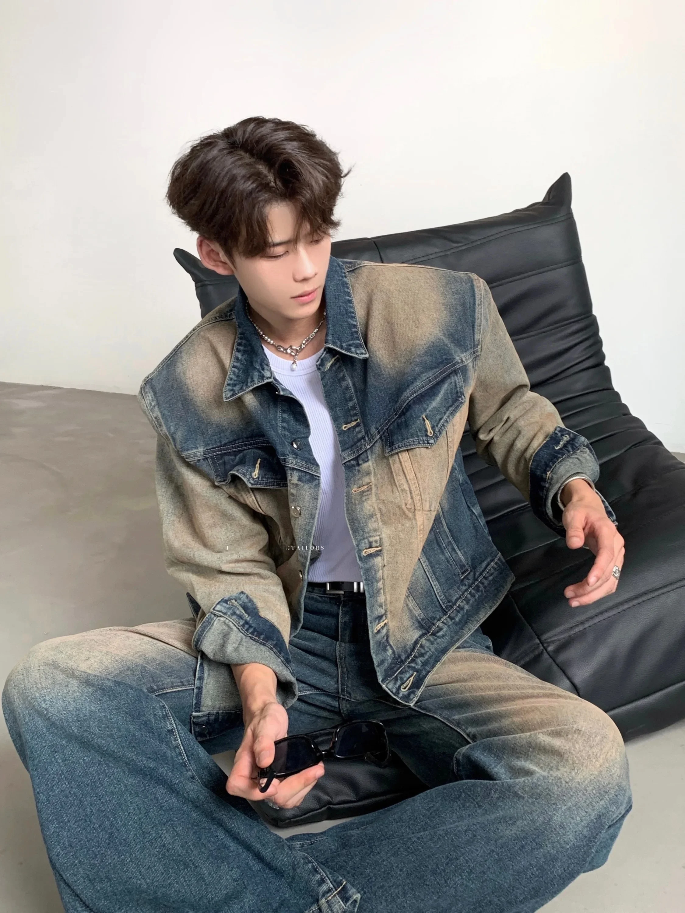 Ace Gradual Yellow Mud Dye American Retro Distressed Denim Jacket Men Heavyweight Tailored High-End Feeling Outerwear
Ace Gradual Yellow Mud Dye American Retro Distressed Denim Jacket Men Heavyweight Tailored High-End Feeling Outerwear