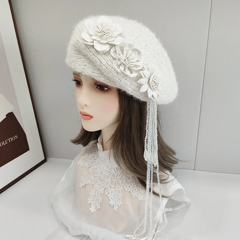 Оригинальный дизайн, черная шерстяная шапка со стразами и жемчугом, женская осенне-зимняя корейская элегантная роскошная качественная шапка художника
Оригинальный дизайн, черная шерстяная шапка со стразами и жемчугом, женская осенне-зимняя корейская элегантная роскошная качественная шапка художника