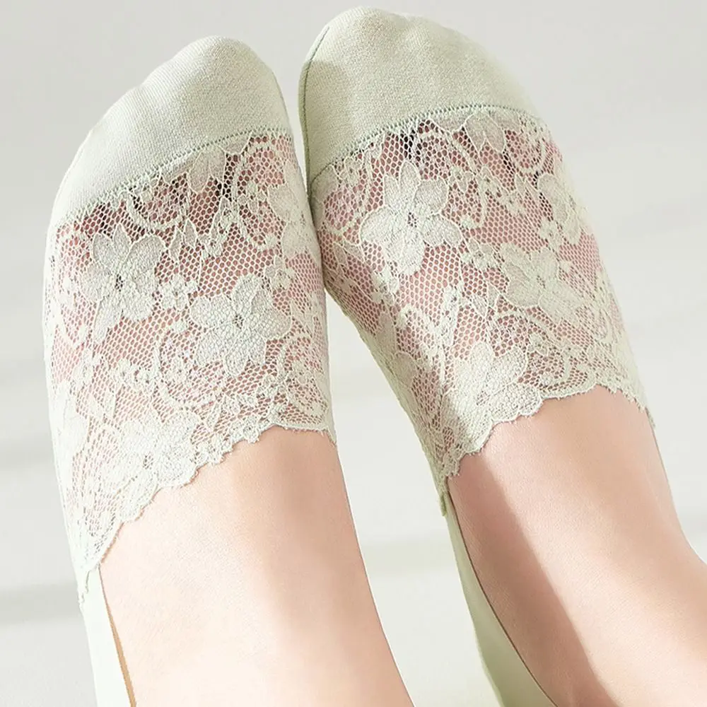 Solid Color Lace Socks Elastic Female Hosiery Low Tube Boat Socks Shallow Mouth Cotton Bottom Invisible Socks Daily Use
Solid Color Lace Socks Elastic Female Hosiery Low Tube Boat Socks Shallow Mouth Cotton Bottom Invisible Socks Daily Use