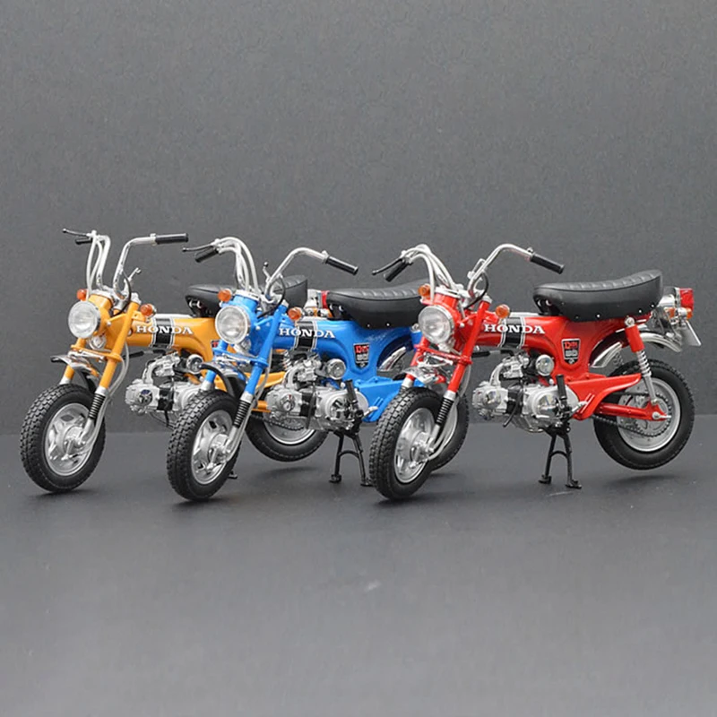 EBBRO 1:10 Scale Diecast Alloy 1969 HONDA DAX ST50 Motorcycle Model Classics Nostalgia Adult Toys Souvenir Gifts Static Display
EBBRO 1:10 Scale Diecast Alloy 1969 HONDA DAX ST50 Motorcycle Model Classics Nostalgia Adult Toys Souvenir Gifts Static Display