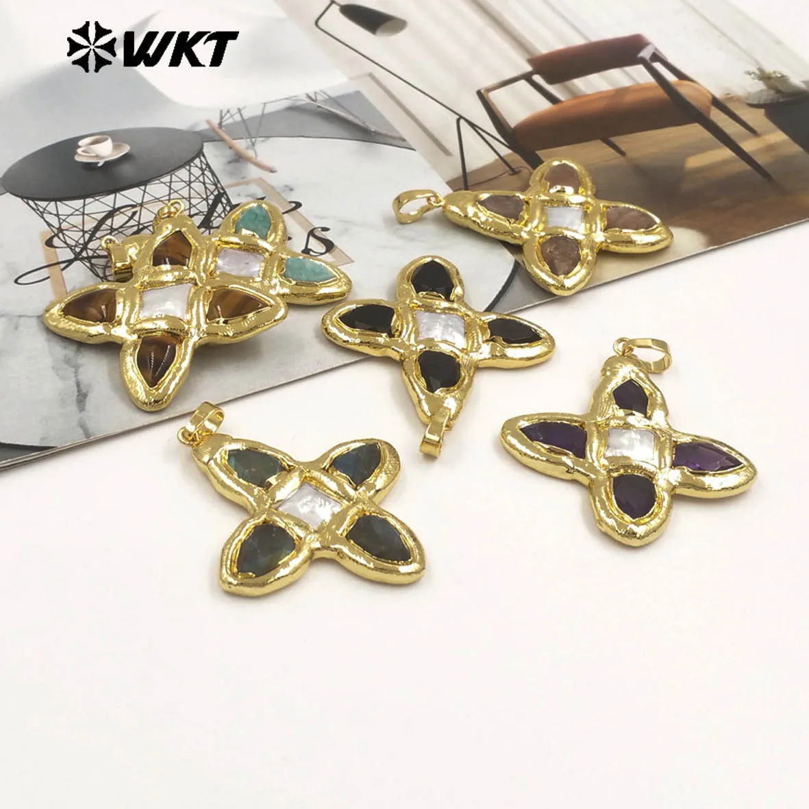WT-P2010 Popular Sales Gold Plated Natural Gemstones Amazonite Amethyst Stone With Pearl Cross Shape Pendant For Jewelry DIY
WT-P2010 Popular Sales Gold Plated Natural Gemstones Amazonite Amethyst Stone With Pearl Cross Shape Pendant For Jewelry DIY