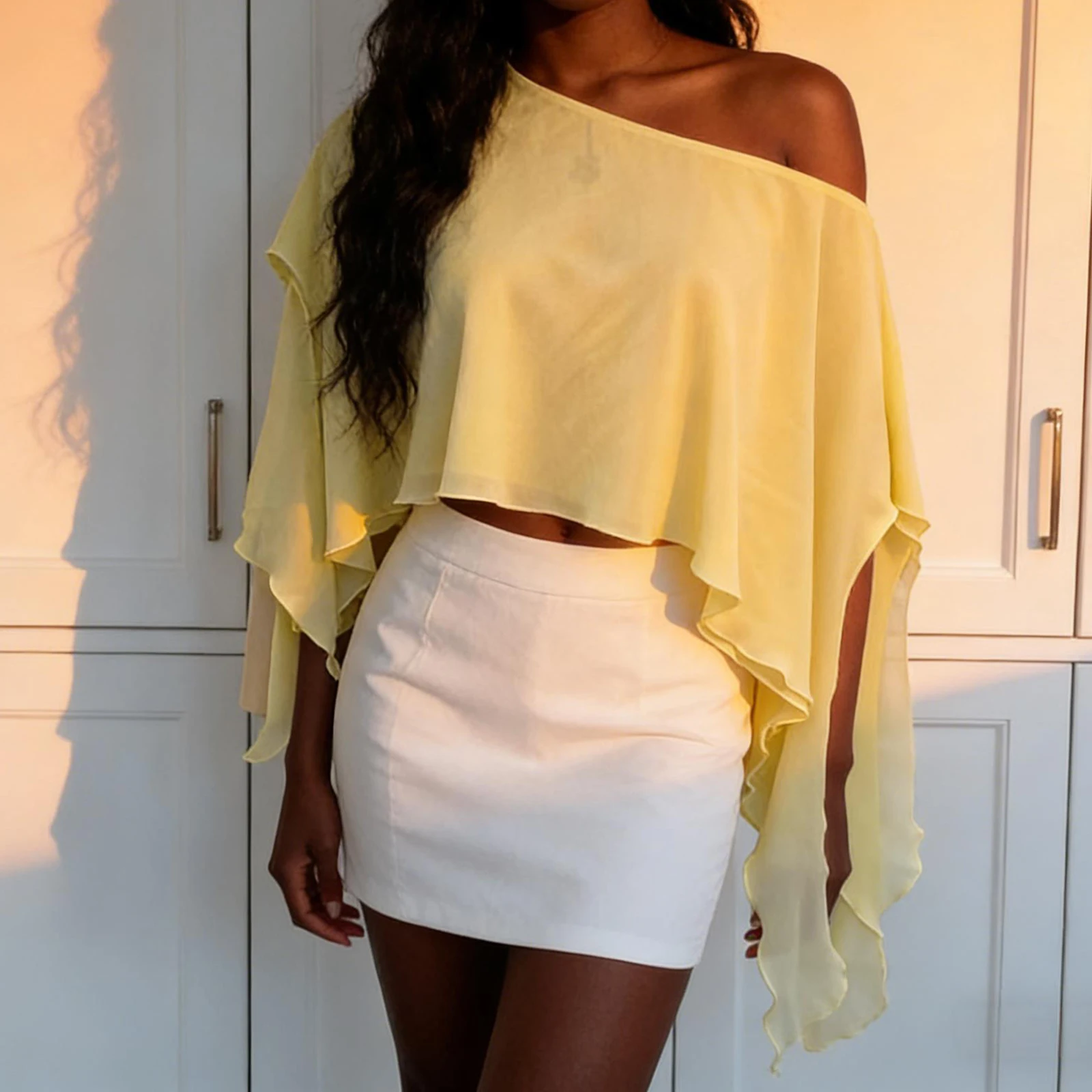 Women Chiffon Poncho Tops Fashion Solid Color Off One Shoulder Loose Fit Summer Cover Up Shawl Blouse
Women Chiffon Poncho Tops Fashion Solid Color Off One Shoulder Loose Fit Summer Cover Up Shawl Blouse