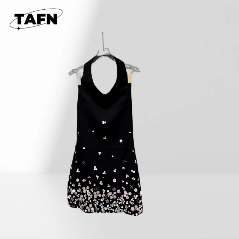 Colored Beads Beaded Backless Halter Dress Comfy Women’s Skirt and Top Set, for Casual or Evening Wear AH2137
Colored Beads Beaded Backless Halter Dress Comfy Women’s Skirt and Top Set, for Casual or Evening Wear AH2137