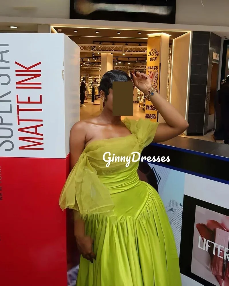 Customized Wedding Dress Off-The-Shoulder Neckline Luxury Evening Dresses Floor-Length Ruffle Zipper Up Short Sleeves Lining
Customized Wedding Dress Off-The-Shoulder Neckline Luxury Evening Dresses Floor-Length Ruffle Zipper Up Short Sleeves Lining