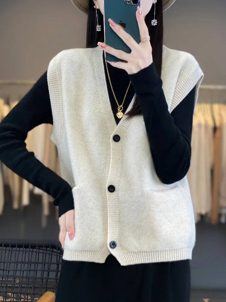 100% Pure Wool Vest Cardigan Sweater Women Autumn Winter Loose Fit Slimming Sleeveless Pocket Single Breasted Knitted Waistcoats
100% Pure Wool Vest Cardigan Sweater Women Autumn Winter Loose Fit Slimming Sleeveless Pocket Single Breasted Knitted Waistcoats