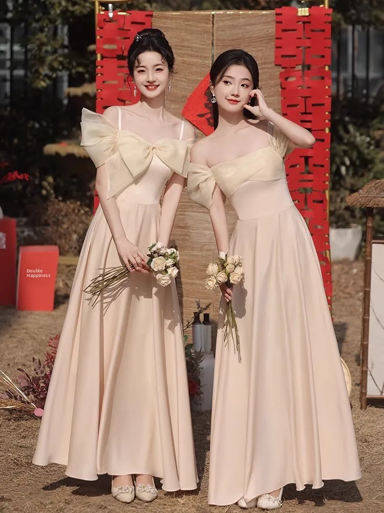 Elegant Maidsmaid Uniform Korean Style Long Dress with Belt Short Sleeve One Shoulder Dress Suitable for Wedding Party Daily ...
Elegant Maidsmaid Uniform Korean Style Long Dress with Belt Short Sleeve One Shoulder Dress Suitable for Wedding Party Daily ...