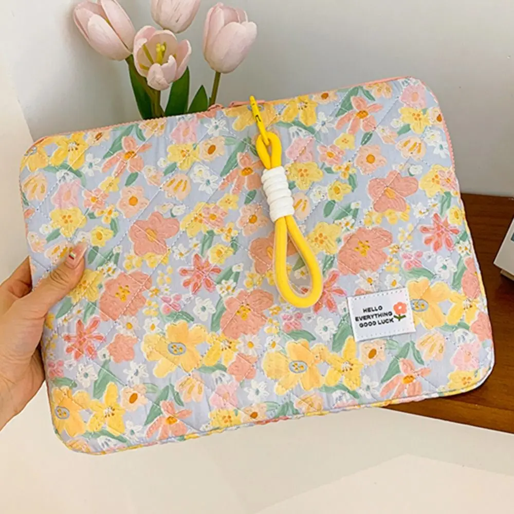Durable Puffy Student Laptop Bag Floral Large Capacity Tablet Protective Case Embroidered Lightweight Laptop Notebook Case Girl
Durable Puffy Student Laptop Bag Floral Large Capacity Tablet Protective Case Embroidered Lightweight Laptop Notebook Case Girl