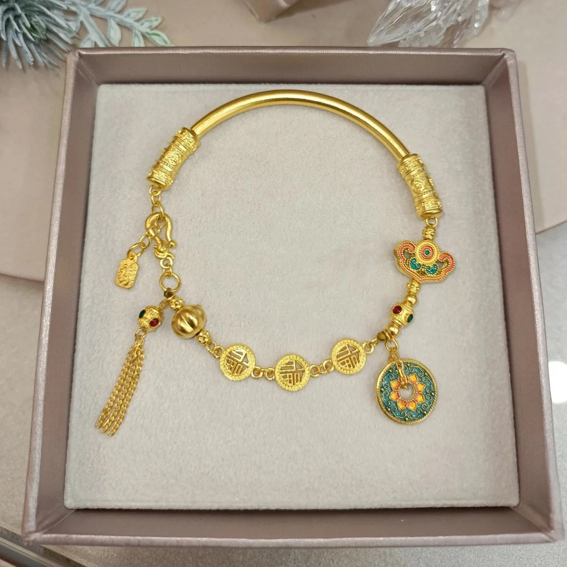 24K new light luxury bracelet half bracelet half chain 9999 real gold enamel burnt blue accessories retro versatile permanent
24K new light luxury bracelet half bracelet half chain 9999 real gold enamel burnt blue accessories retro versatile permanent
