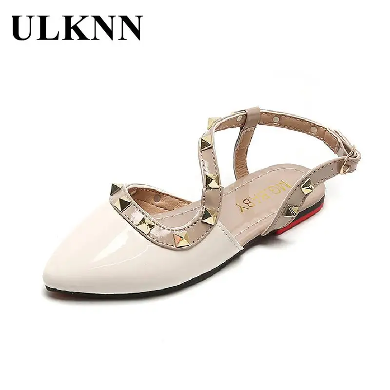 Kid's Sandals White Princess Party Shoe For Girls Cute Wedding Child Sandal Student Soft-soled Performance Shoe Size 26-35
Kid's Sandals White Princess Party Shoe For Girls Cute Wedding Child Sandal Student Soft-soled Performance Shoe Size 26-35