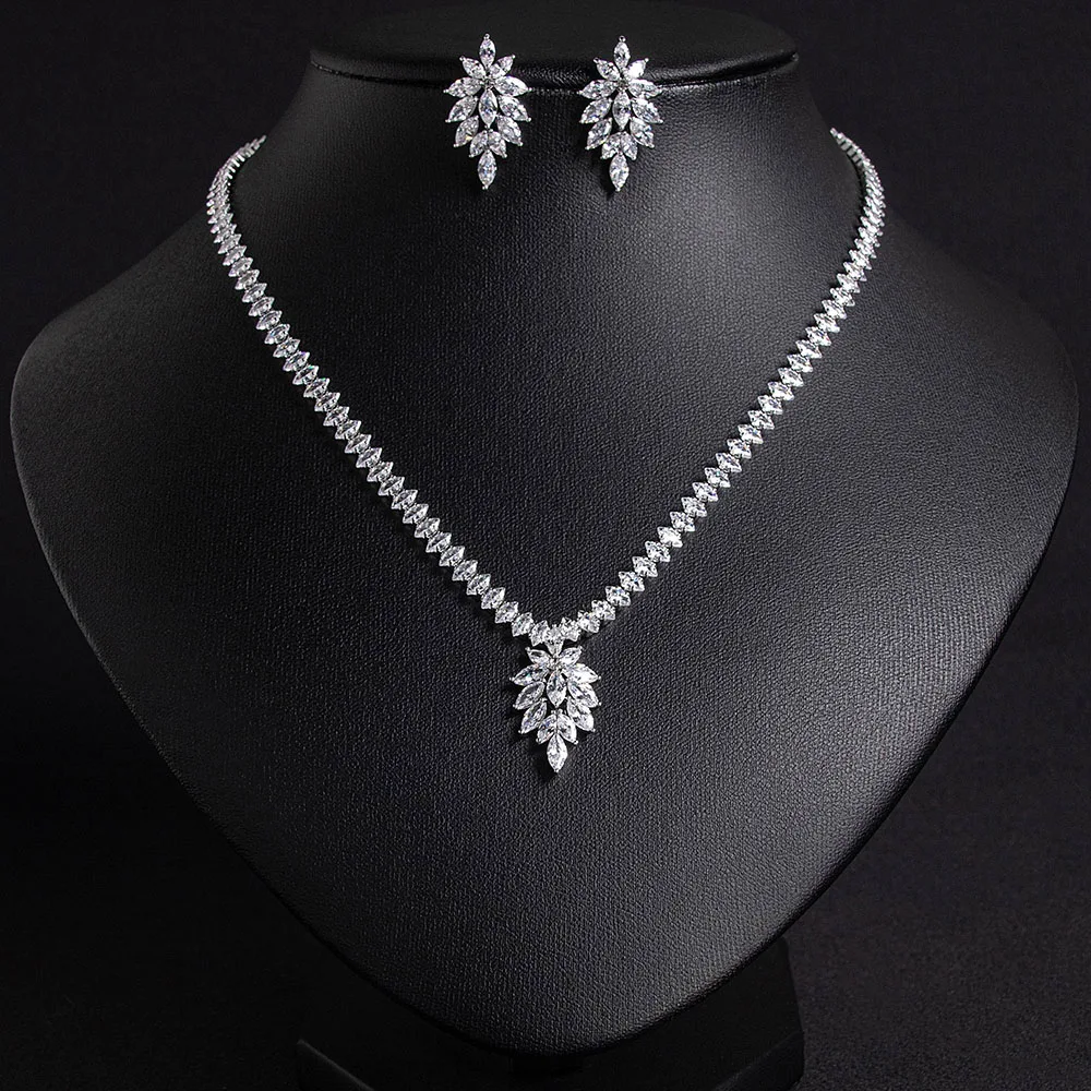 HIBRIDE Hundreds Set Women's Free Maple Jewellery Glow Necklace Earrings Bridal Wedding Daily Party Dress Evening Gift S-369
HIBRIDE Hundreds Set Women's Free Maple Jewellery Glow Necklace Earrings Bridal Wedding Daily Party Dress Evening Gift S-369