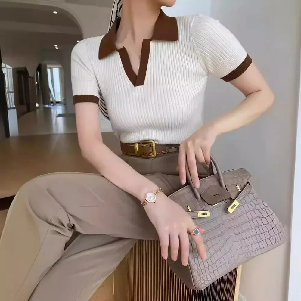 French New Vintage Knitted T-shirt Women's Polo Shirts Y2k Tops Short Sleeves Slim Korean Fashion Plus Size Luxury Designer Wear
French New Vintage Knitted T-shirt Women's Polo Shirts Y2k Tops Short Sleeves Slim Korean Fashion Plus Size Luxury Designer Wear