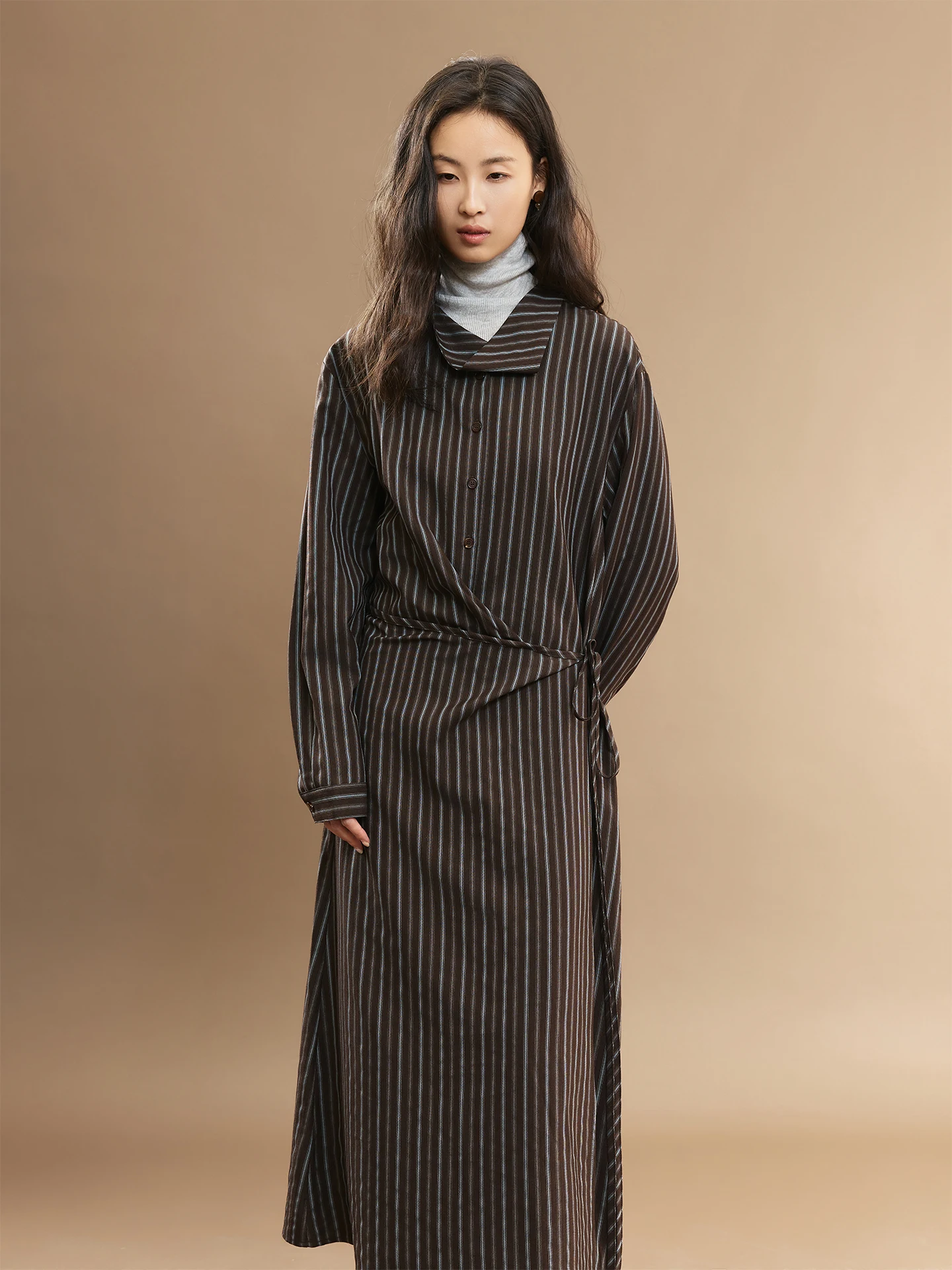 Полосатая юбка-трапеция Ele CAREMIND, винтажная, с асимметричным подолом, свободного кроя, для повседневной носки и офиса
Полосатая юбка-трапеция Ele CAREMIND, винтажная, с асимметричным подолом, свободного кроя, для повседневной носки и офиса