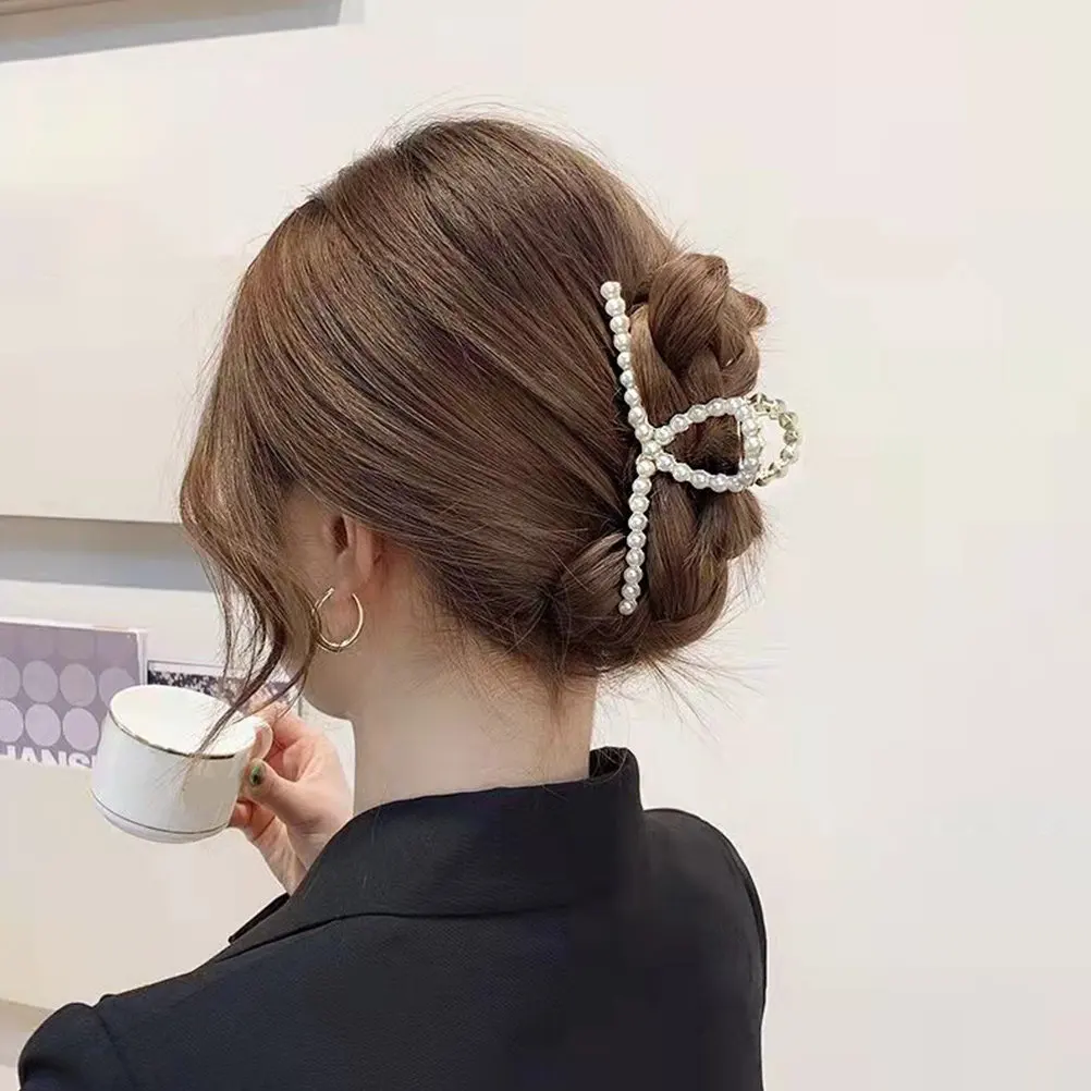 2 шт. элегантных заколок для волос с жемчугом для женщин, прочные заколки-крабы для всех типов волос, аксессуары для волос
2 шт. элегантных заколок для волос с жемчугом для женщин, прочные заколки-крабы для всех типов волос, аксессуары для волос
