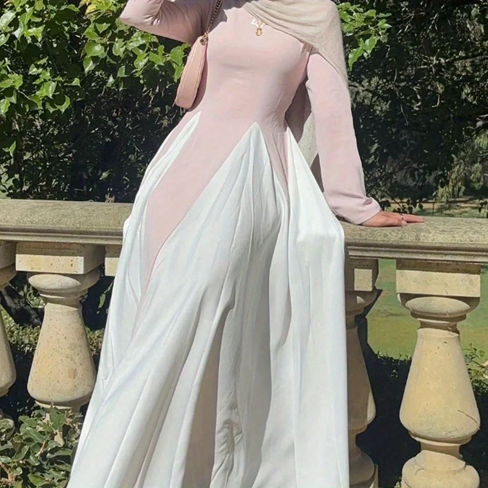 Middle Eastern Arabian Long Evening Maxi Dress Women Elegant Abayas Full Sleeve Islamic Muslim Party Dresses Turkey Kaftans
Middle Eastern Arabian Long Evening Maxi Dress Women Elegant Abayas Full Sleeve Islamic Muslim Party Dresses Turkey Kaftans