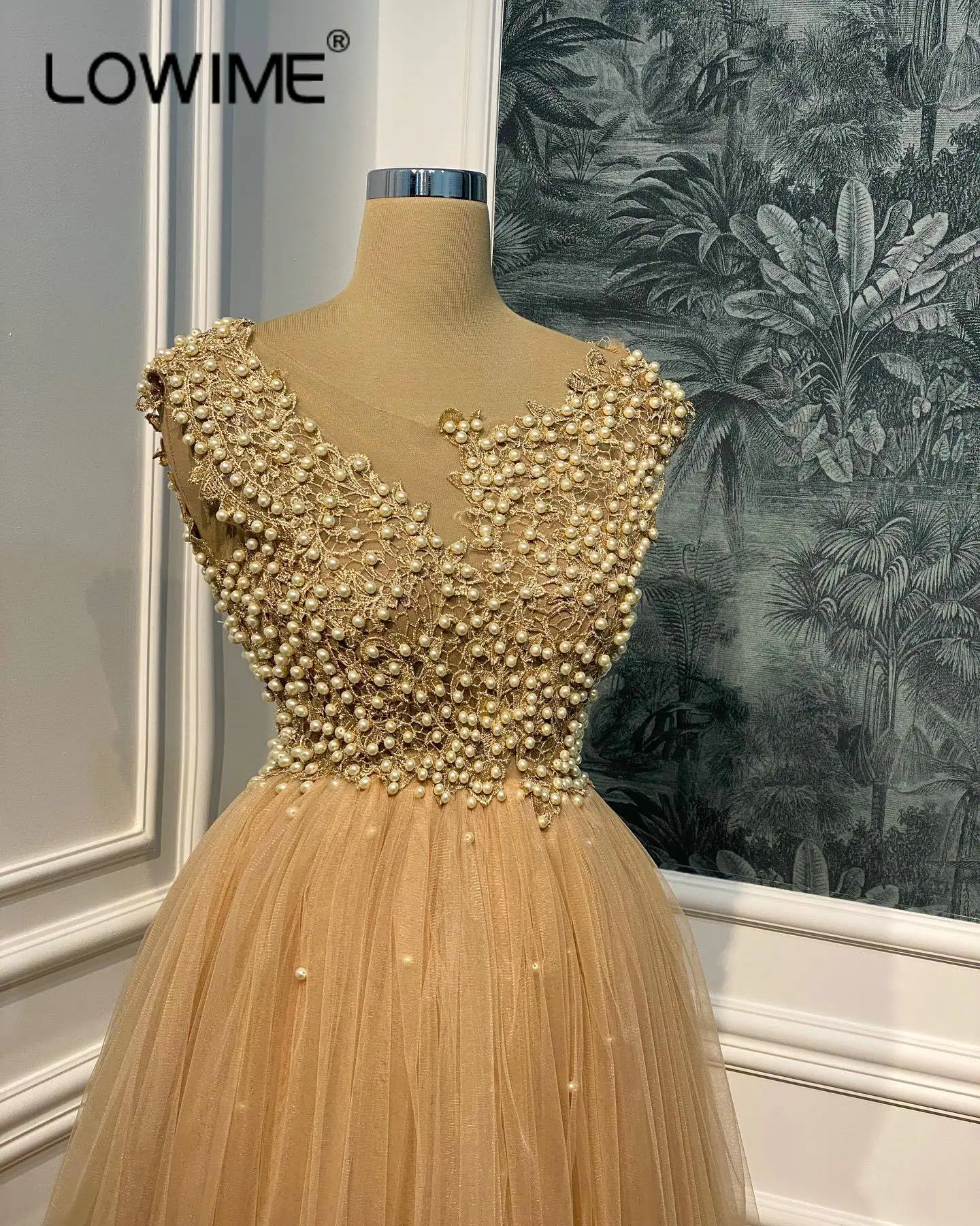 Champagne Pearls Long Evening Dresses 2022 Simple A Line Tulle Prom Night Gowns Robe De Soirée De Mariage
Champagne Pearls Long Evening Dresses 2022 Simple A Line Tulle Prom Night Gowns Robe De Soirée De Mariage