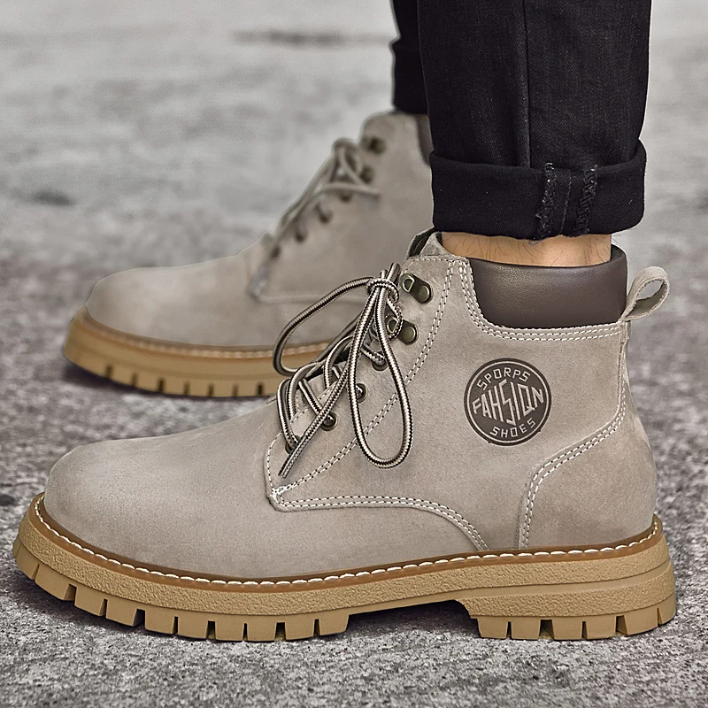 High Quality Men's Autumn and Winter Comfortable Warm Lace Up High Top Boots Fashion Classic Men's Anti Slip Wear-resistant Boot
High Quality Men's Autumn and Winter Comfortable Warm Lace Up High Top Boots Fashion Classic Men's Anti Slip Wear-resistant Boot