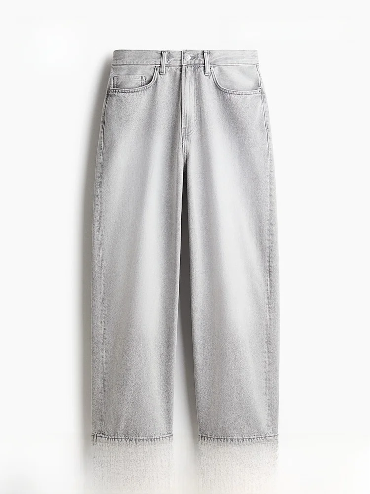 H&M Men's Cotton Denim Jeans Summer Wide Leg Straight Cut Loose Fit Jeans 1235448 Fashionable Casual Youthwear
H&M Men's Cotton Denim Jeans Summer Wide Leg Straight Cut Loose Fit Jeans 1235448 Fashionable Casual Youthwear