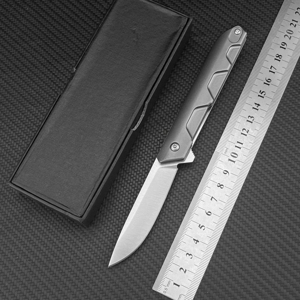 Высококачественный складной карманный нож FERRUM для кемпинга, лезвие D2, алюминиевая ручка, универсальный рыболовный инструмент, нож для выживания на открытом воздухе
Высококачественный складной карманный нож FERRUM для кемпинга, лезвие D2, алюминиевая ручка, универсальный рыболовный инструмент, нож для выживания на открытом воздухе