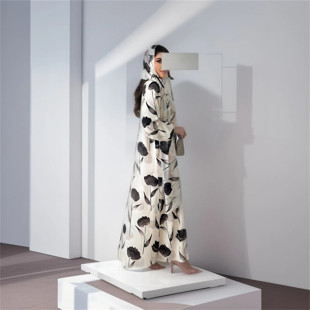 Middle Eastern Robe, European Muslim Women's Cardigan With Long Sleeves And Printed Robes
Middle Eastern Robe, European Muslim Women's Cardigan With Long Sleeves And Printed Robes