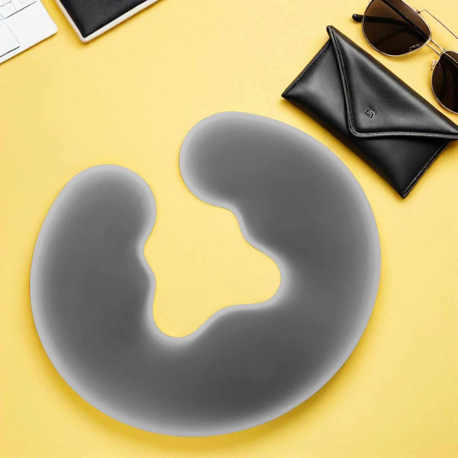 Профессиональная U-образная силиконовая массажная подушка для лица с отверстием для массажного стола, кушетки, косметического кабинета, эргономичная подушка-подголовник для лица и головы
Профессиональная U-образная силиконовая массажная подушка для лица с отверстием для массажного стола, кушетки, косметического кабинета, эргономичная подушка-подголовник для лица и головы