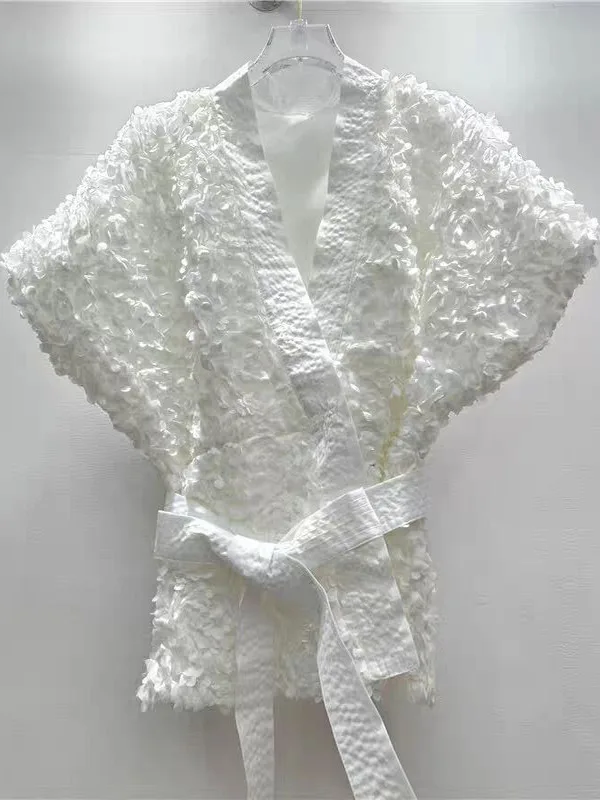 Ele Lantern Sve Women's irt Floral Embellied Waist-Cinching Tie-Detail Korean Sle Commute Faion Outerwear
Ele Lantern Sve Women's irt Floral Embellied Waist-Cinching Tie-Detail Korean Sle Commute Faion Outerwear