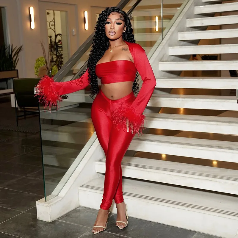 Women Sexy Red Feathers Patchwork Glossy 3 Piece Set Tube Tops + Long Sleeve Short Cape + Skinny Pants Party Clubwear Suits
Women Sexy Red Feathers Patchwork Glossy 3 Piece Set Tube Tops + Long Sleeve Short Cape + Skinny Pants Party Clubwear Suits