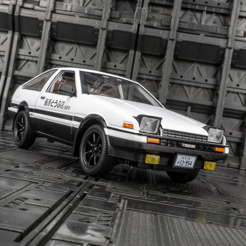 1:24 AE86 alloy sports car model car ornaments and good quality It is suitable for collection and as a birthday gift for friends
1:24 AE86 alloy sports car model car ornaments and good quality It is suitable for collection and as a birthday gift for friends