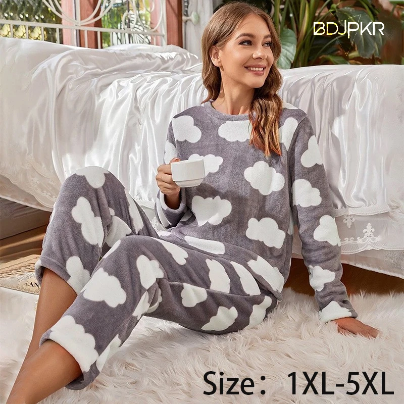 Плюс размер 1XL-5XL Женский пижамный комплект Большие размеры Осенние и зимние подушечки Фланелевая горячая пижама для отдыха с длинными рукавами Европа и США YCF
Плюс размер 1XL-5XL Женский пижамный комплект Большие размеры Осенние и зимние подушечки Фланелевая горячая пижама для отдыха с длинными рукавами Европа и США YCF
