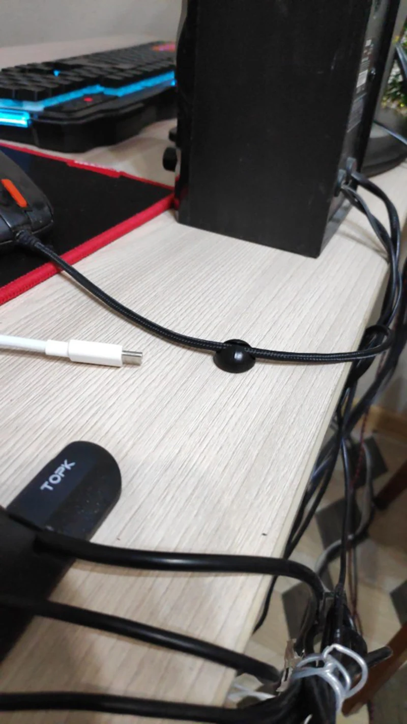 Car Cable Clips Silicone USB Line Driving Recorder Wire Organizer Holder Computer USB Line Fastener Auto Accessories
Car Cable Clips Silicone USB Line Driving Recorder Wire Organizer Holder Computer USB Line Fastener Auto Accessories