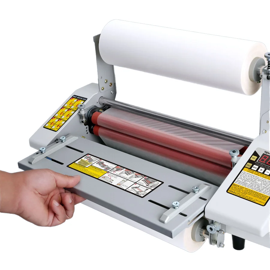 Semi-automatic pre-laminating machine Hot and cold laminating for A3 and A4 paper sizes
Semi-automatic pre-laminating machine Hot and cold laminating for A3 and A4 paper sizes