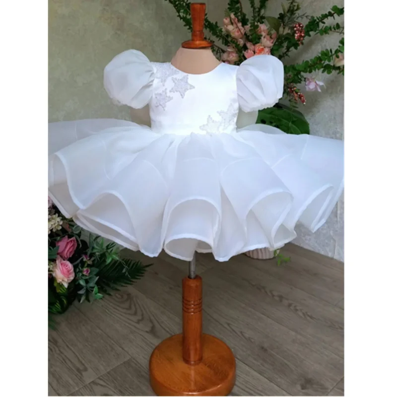 New Flower Girls Wedding White Princess Ball Gown Children Cute Birthday Party Dress y1782
New Flower Girls Wedding White Princess Ball Gown Children Cute Birthday Party Dress y1782