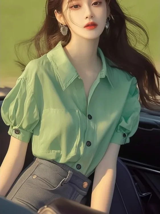 Летняя уникальная женская рубашка с коротким рукавом и мятным волнообразным узором, модный дизайн, для повседневной носки, приталенный крой, полиэстер
Летняя уникальная женская рубашка с коротким рукавом и мятным волнообразным узором, модный дизайн, для повседневной носки, приталенный крой, полиэстер