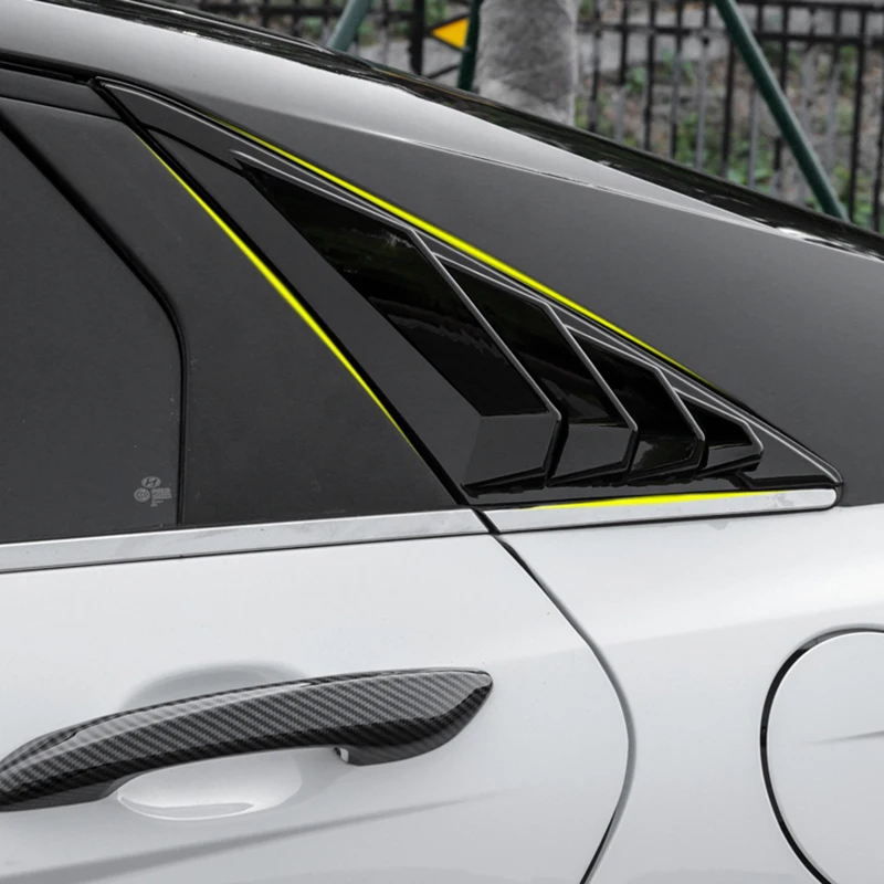 Для Hyundai Elantra CN7 задний затвор из углеродного волокна стильные жалюзи отделка задние боковые оконные жалюзи 2020 2021 внешние аксессуары
Для Hyundai Elantra CN7 задний затвор из углеродного волокна стильные жалюзи отделка задние боковые оконные жалюзи 2020 2021 внешние аксессуары
