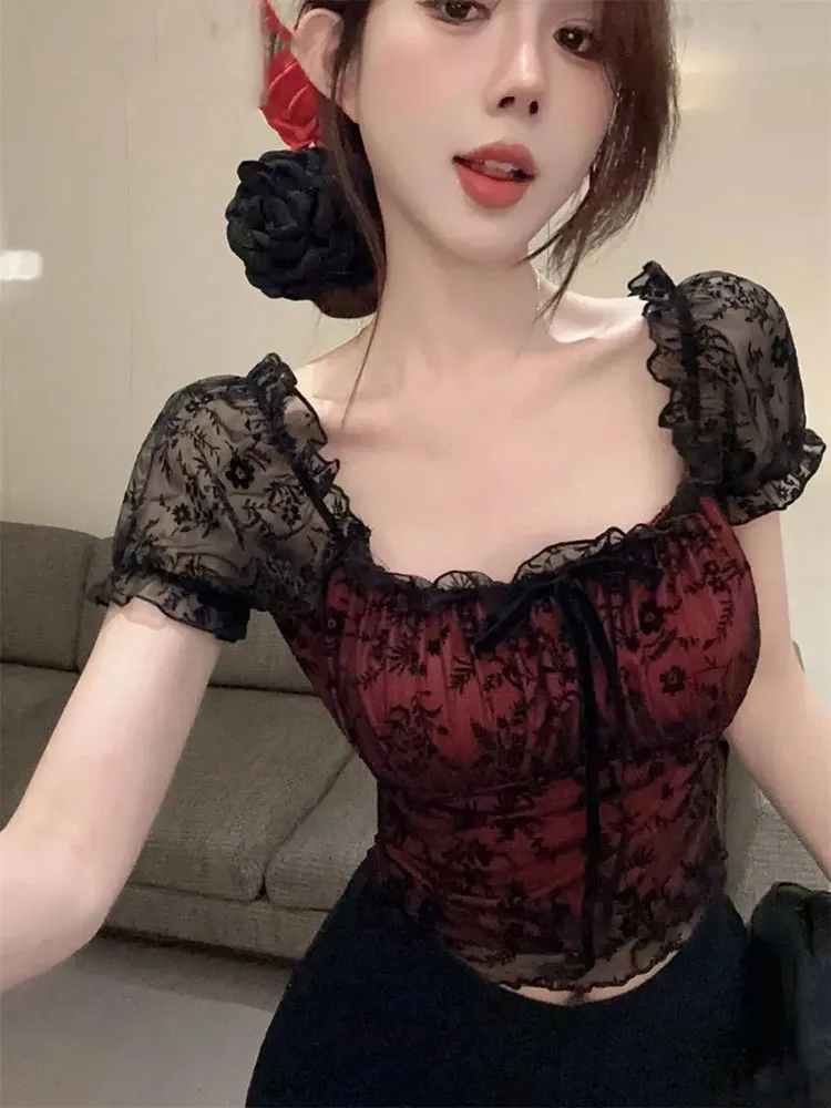 Sexy Lace Blouse Women 2026 New Bow Square Collar Slim Fit Versatile Crop Top French Sweet Spicy Girl Shirts Vintage
Sexy Lace Blouse Women 2026 New Bow Square Collar Slim Fit Versatile Crop Top French Sweet Spicy Girl Shirts Vintage