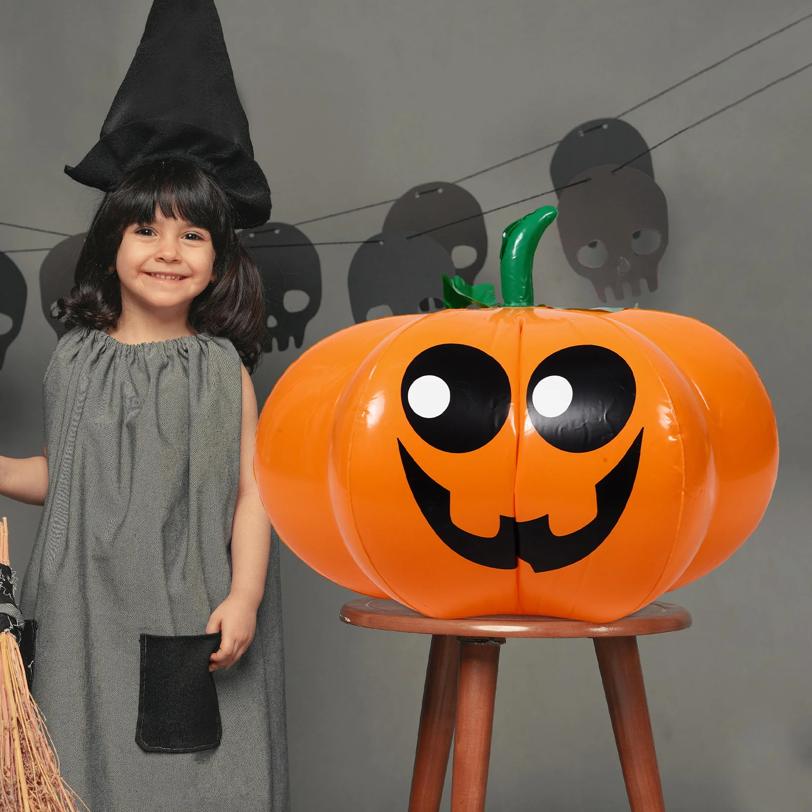 Inflatable Halloween Pumpkin Hanging Decoration PVC Hanging Pumpkin Balloon for Outdoor Party Decor Garden Decor
Inflatable Halloween Pumpkin Hanging Decoration PVC Hanging Pumpkin Balloon for Outdoor Party Decor Garden Decor
