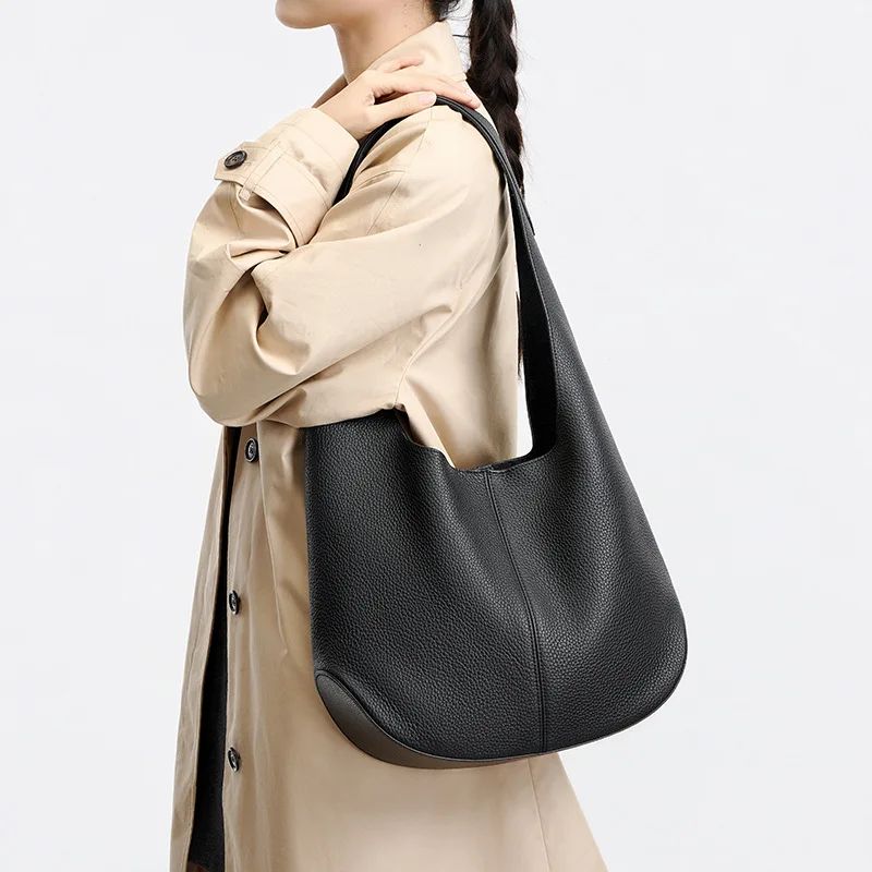Women's Underarm Bag, Top - Grain Cowhide, Commuting - style with a Sense of Luxury, Large - Capacity Single - Shoulder Tote Bag
Women's Underarm Bag, Top - Grain Cowhide, Commuting - style with a Sense of Luxury, Large - Capacity Single - Shoulder Tote Bag