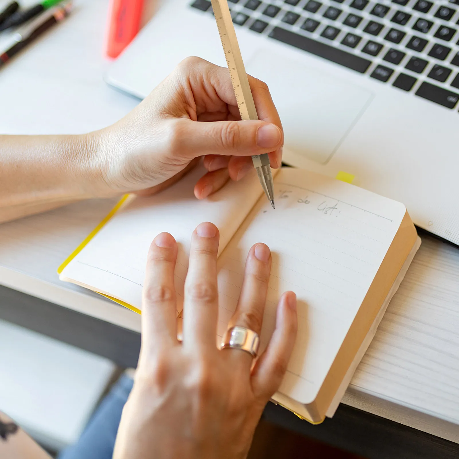 Brass Signature Pen Hexagonal Design Portable Smooth Writing Gel Pen with Measurement Scale Office School Gifts
Brass Signature Pen Hexagonal Design Portable Smooth Writing Gel Pen with Measurement Scale Office School Gifts