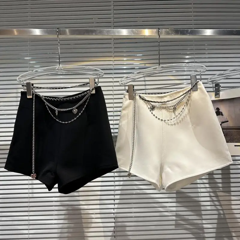 Elegant Metal Heart Waist Chain Decorated Suit Three-quarter Length Shorts for Women Summer 2026 New Arrival Straight Leg Cas...
Elegant Metal Heart Waist Chain Decorated Suit Three-quarter Length Shorts for Women Summer 2026 New Arrival Straight Leg Cas...