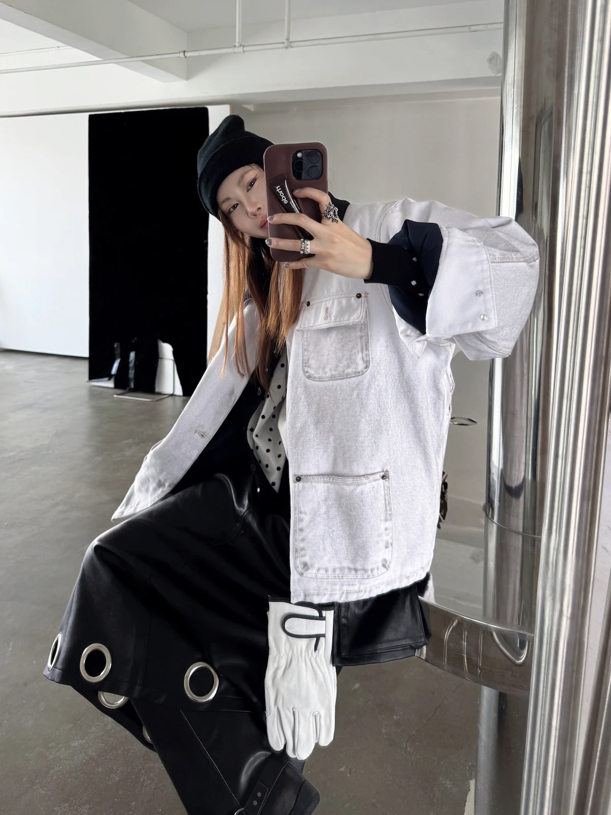 Женская джинсовая куртка Sermeet из хлопка с хлопковой подкладкой, винтажный стиль, повседневная, теплая, зимняя, белая, с дизайнерским кроем
Женская джинсовая куртка Sermeet из хлопка с хлопковой подкладкой, винтажный стиль, повседневная, теплая, зимняя, белая, с дизайнерским кроем