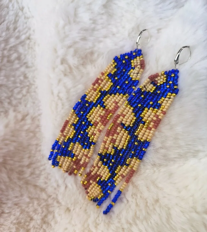 Beaded earrings Tassel Flowers Design Hand knitting Alloy Originality Simple Bohemia Female Tide Rice bead earrings
Beaded earrings Tassel Flowers Design Hand knitting Alloy Originality Simple Bohemia Female Tide Rice bead earrings