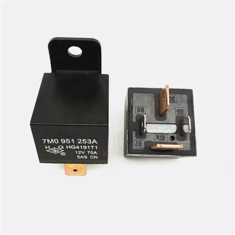 HOT NEW 7M0951253A 12VDC DCV12 12 70A 4PIN relay
HOT NEW 7M0951253A 12VDC DCV12 12 70A 4PIN relay